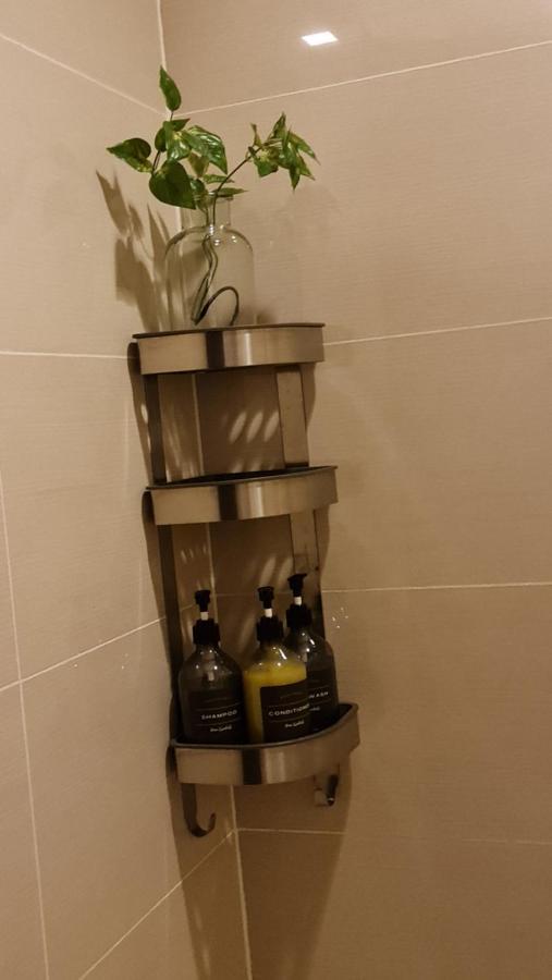 Luxe Bonifacio Global City Taguig Uptown Condo Hotel 1 Bedroom Suite Exterior foto