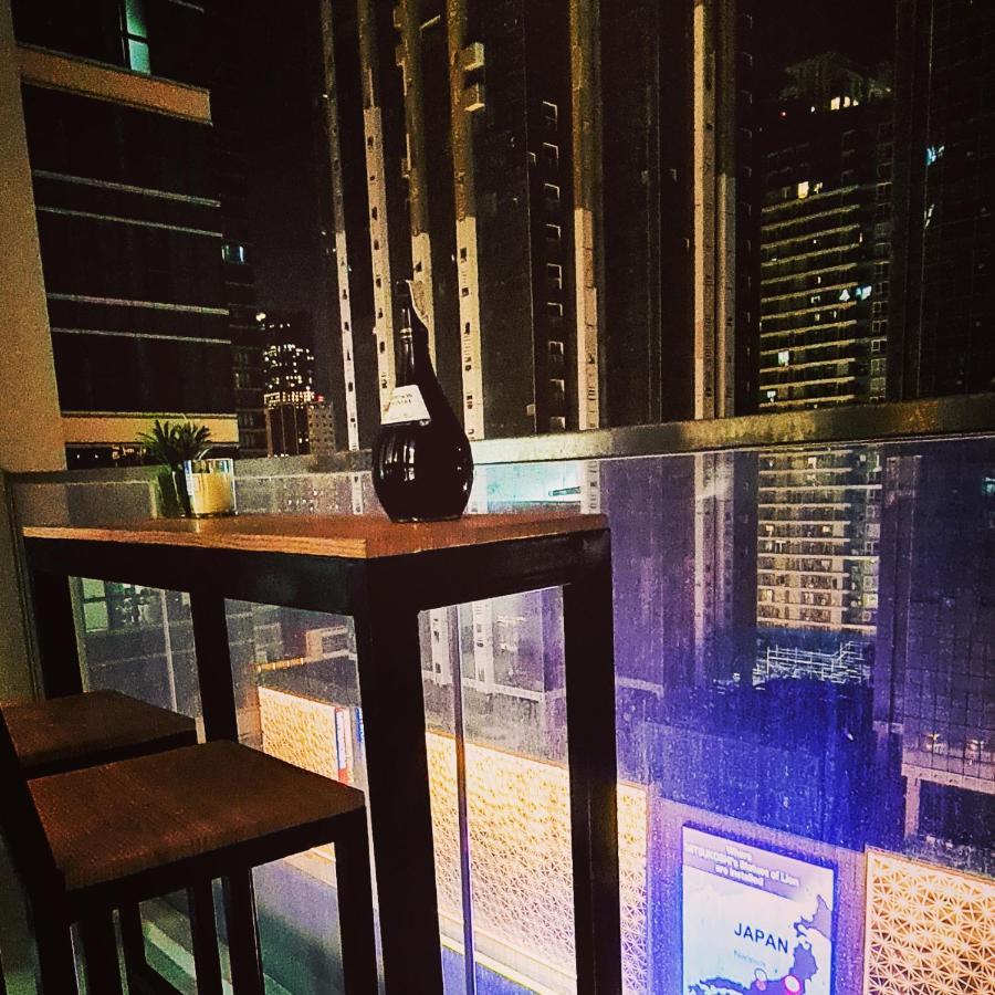 Luxe Bonifacio Global City Taguig Uptown Condo Hotel 1 Bedroom Suite Exterior foto